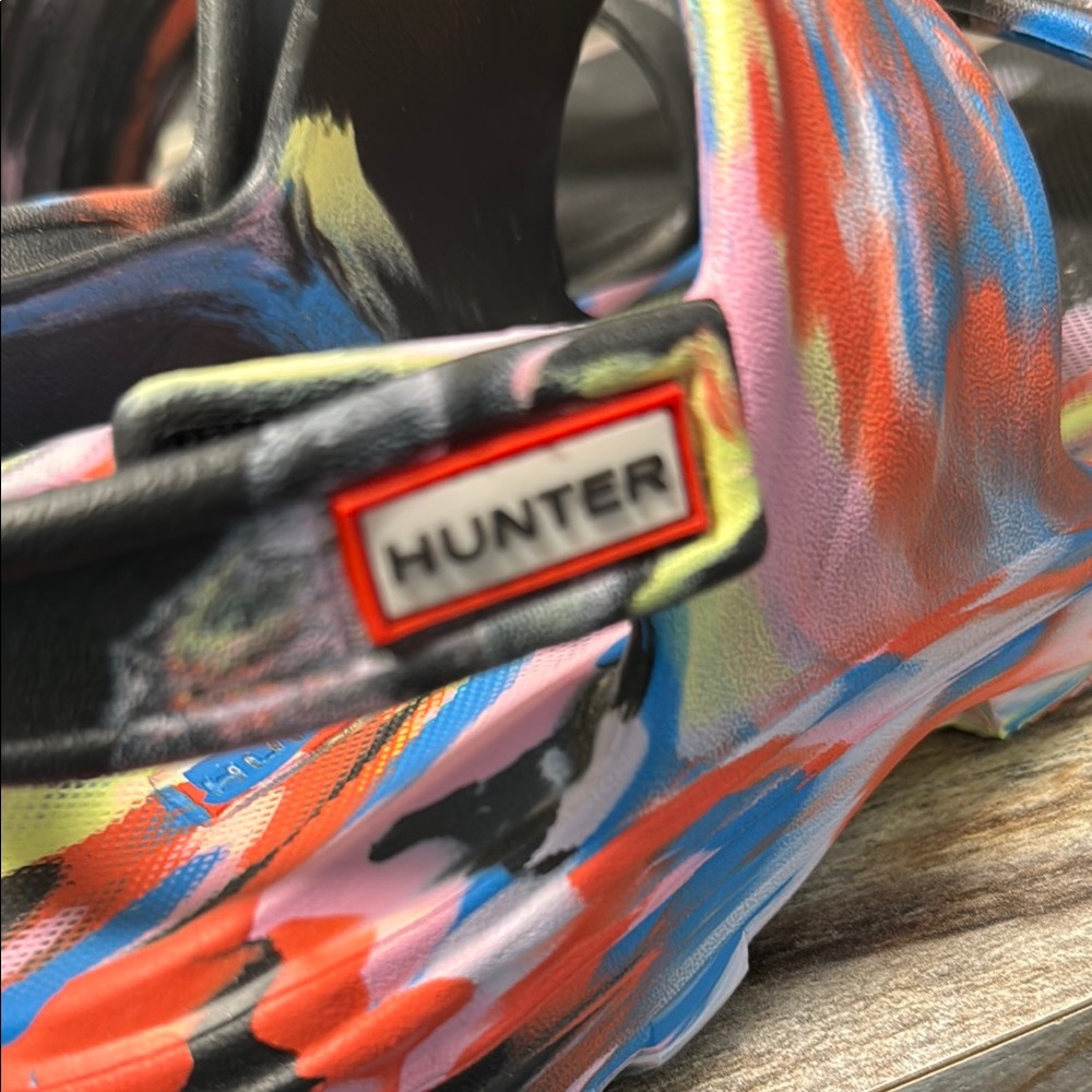 Hunter Multicolor Sandals - Picture 3 of 7